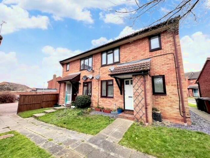 1 Bedroom Maisonette To Rent In Jenner Mead, Chelmsford, CM2