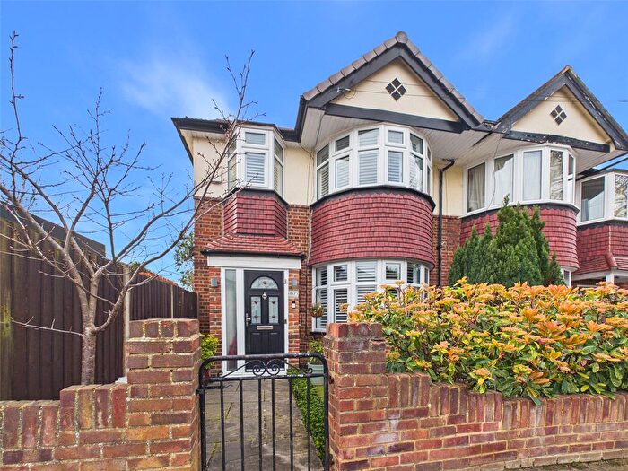 4 Bedroom Semi Detached House To Rent In Radnor Road, Twickenham, TW1