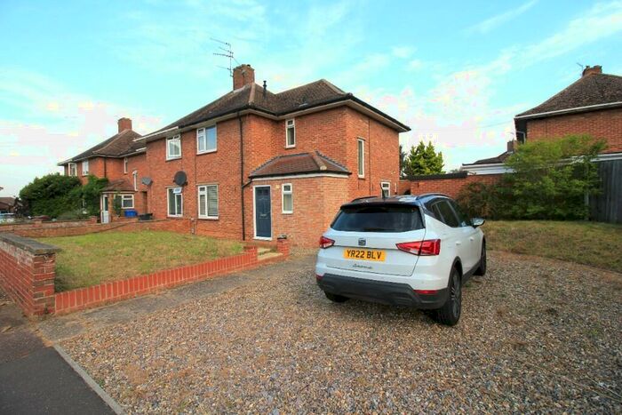 4 Bedroom Semi Detached House To Rent In Hemlin Close, Norwich, Norfolk, NR5