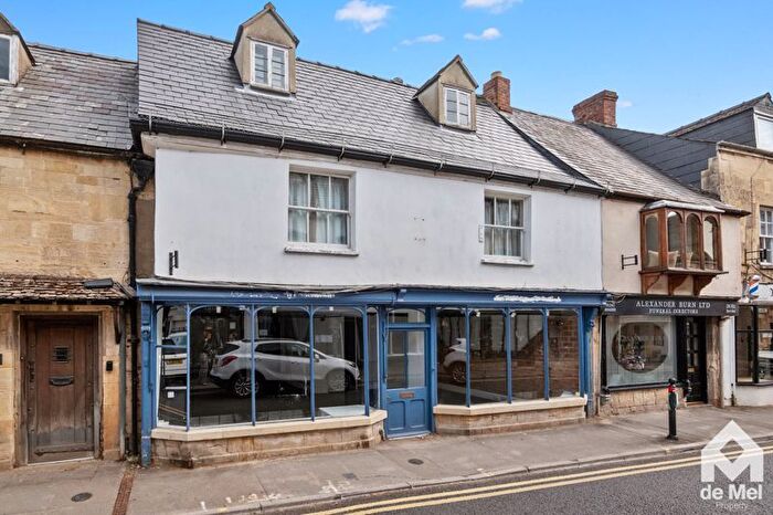 1 Bedroom Flat For Sale In North Street, Winchcombe, GL54