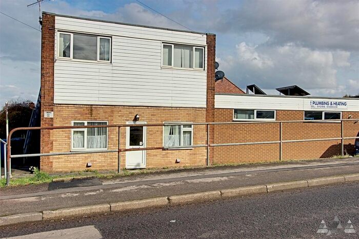 1 Bedroom Flat To Rent In Malson Way, Newbold, Chesterfield, Derbyshire, S41