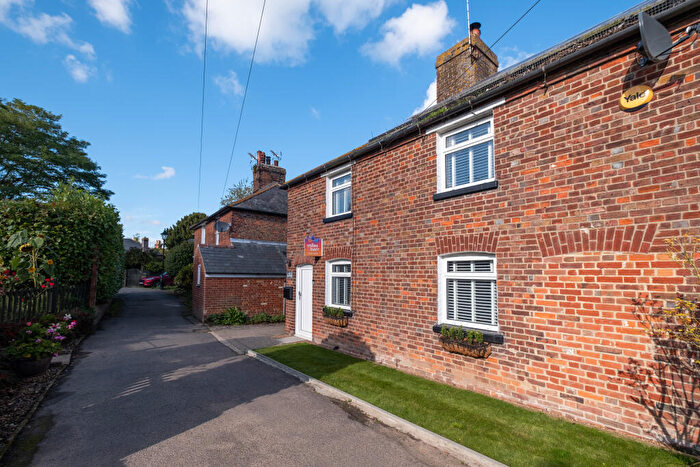 4 Bedroom Semi-Detached House For Sale In Harris Alley, Wingham, Canterbury, CT3