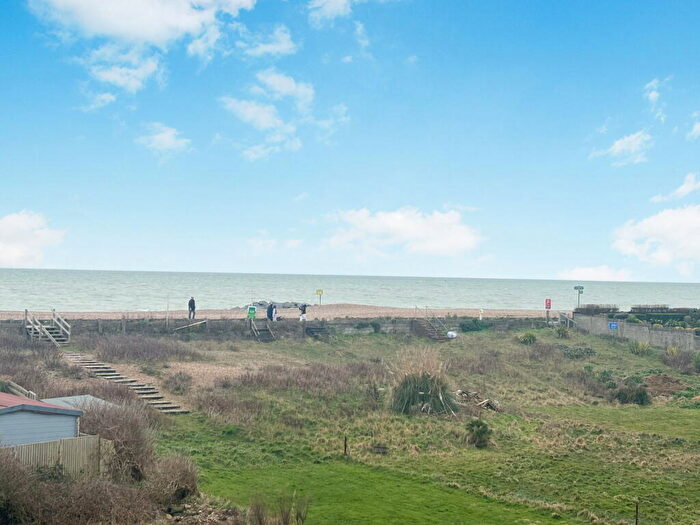 1 Bedroom Apartment For Sale In Brighton Road, Lancing, BN15