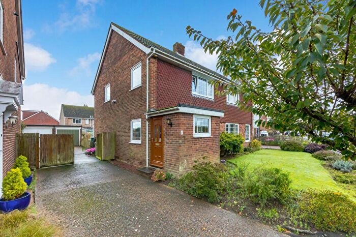 3 Bedroom Semi-Detached House For Sale In Kiln Road, Ringmer, BN8