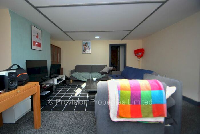 2 Bedroom Flat To Rent In Regent Park Terrace, Hyde Leeds, LS6