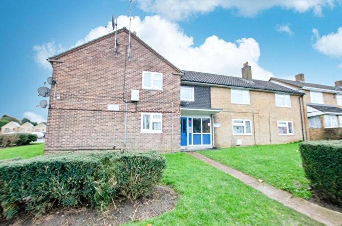 1 Bedroom Flat For Sale In Meggeson Avenue, Southampton, SO18