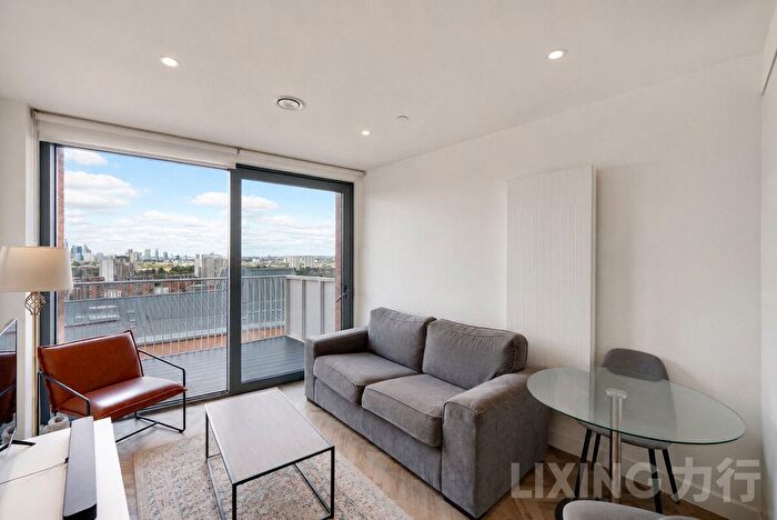 1 Bedroom Flat For Sale In Skyline Apartment, Makers Yard, E3