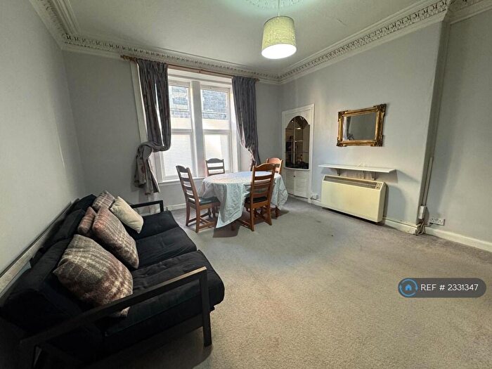 2 Bedroom Flat To Rent In Newton Street, Edinburgh, EH11