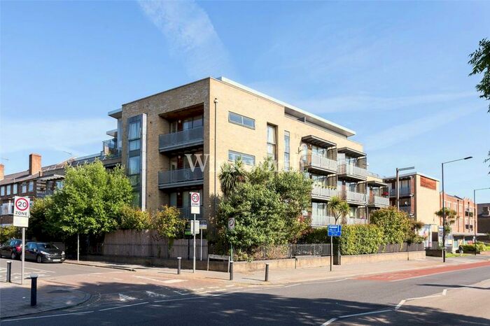 2 Bedroom Apartment To Rent In Space Apartments, High Road, London, N22