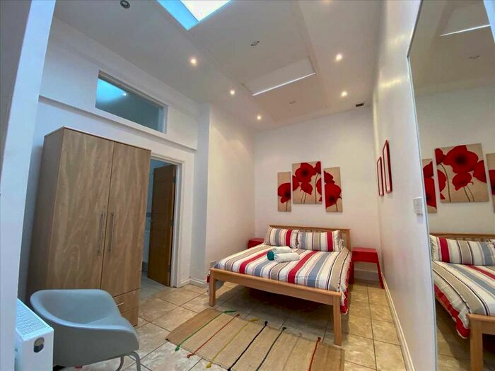 4 Bedroom End Of Terrace House To Rent In Broadley Street, London, NW8