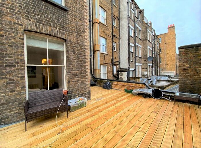 3 Bedroom Flat To Rent In Great Portland Street, London, W1W