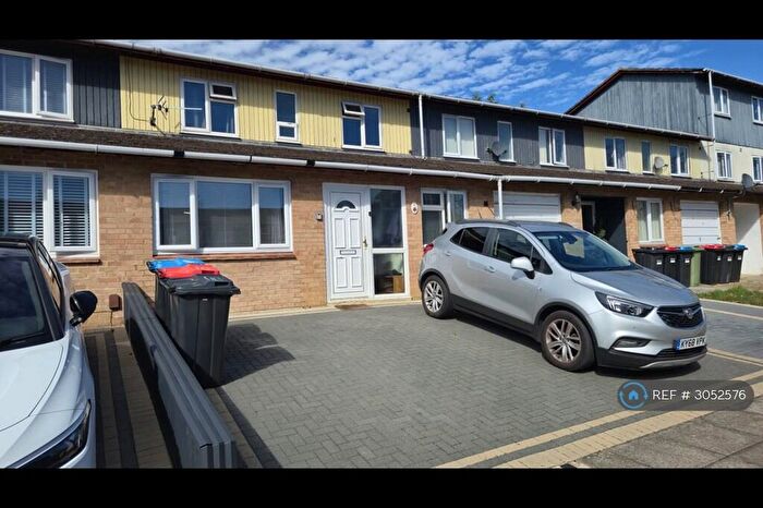 4 Bedroom Terraced House To Rent In Arbrook Avenue, Milton Keynes, MK13