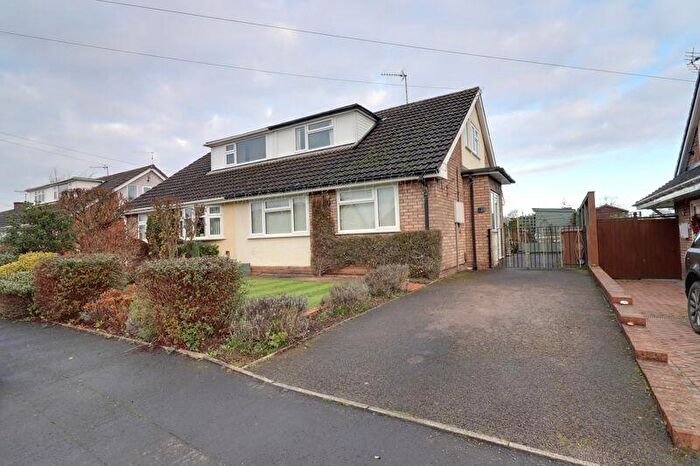 4 Bedroom Bungalow For Sale In Greenfields, Hixon, Staffordshire, ST18