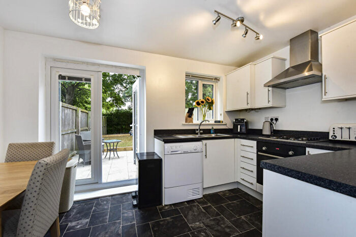 2 Bedroom Semi-Detached House For Sale In Hughes Way, Rotherham, S63