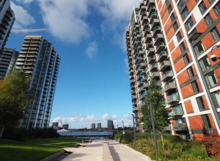 1 Bedroom Flat To Rent In Judde House, Duke Of Wellington Avenue, Royal Arsenal, SE18