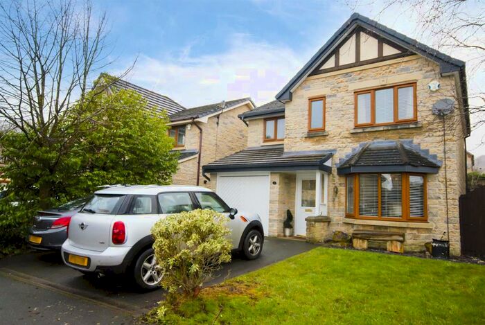 4 Bedroom Detached House To Rent In Silvermere Close, Ramsbottom, Bury, BL0