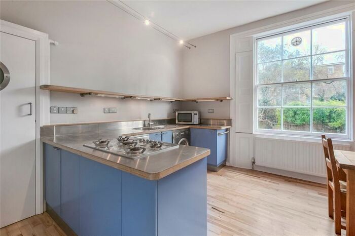 2 Bedroom Flat To Rent In Cloudesley Street, Islington, London, N1