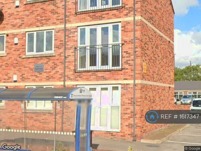 2 Bedroom Flat To Rent In Faheem Court, Rotherham, S65