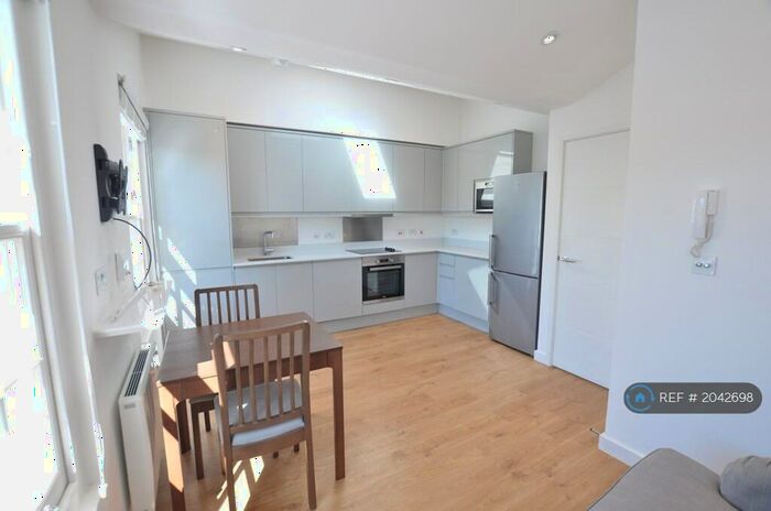 1 Bedroom Flat To Rent In Prince Of Wales Road, London, NW5