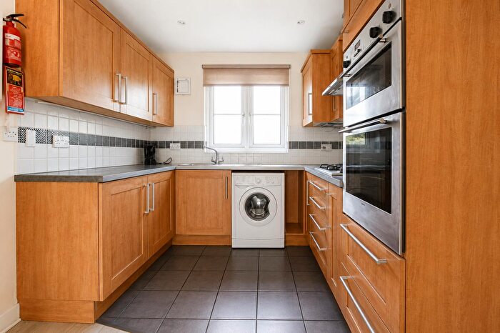 4 Bedroom House For Sale In Bartholomews Square, Horfield, Bristol, BS7