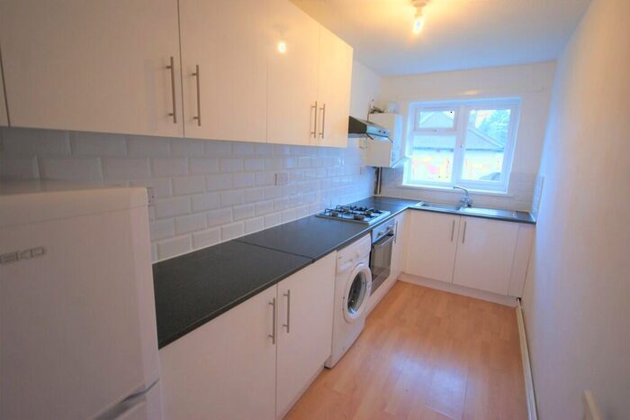 1 Bedroom Maisonette To Rent In Beeton Close, Pinner, HA5
