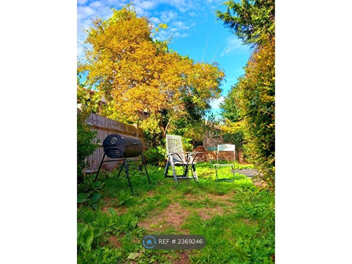 4 Bedroom Terraced House To Rent In Park Road, London, N8