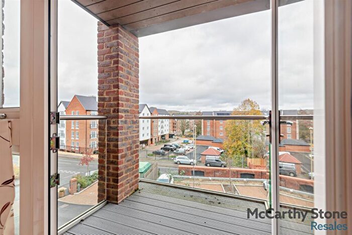 2 Bedroom Apartment For Sale In Austen Place, Lower Turk Street, Alton, GU34