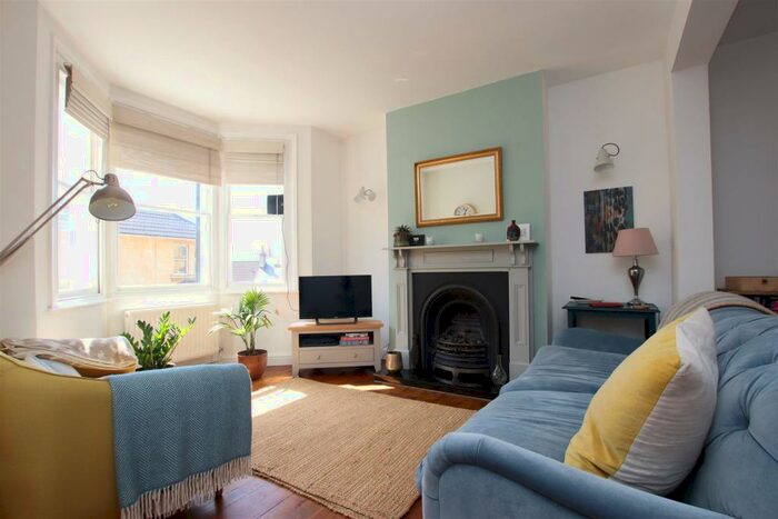 2 Bedroom House To Rent In Hanover Terrace, Bath, BA1
