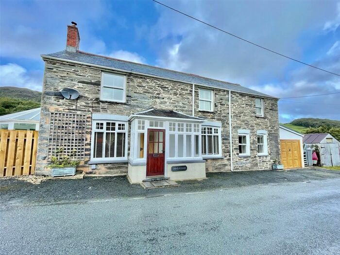 3 Bedroom Garage / Parking For Sale In Pennal, Machynlleth, Gwynedd, SY20