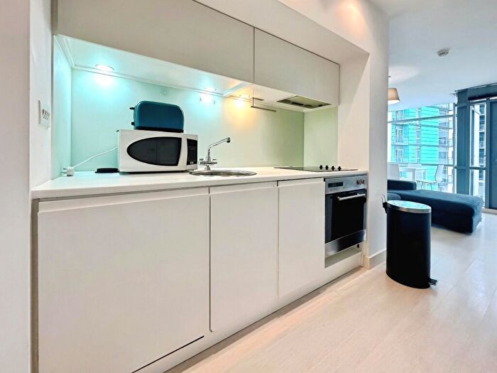 1 Bedroom Flat To Rent In Manor Mills, Ingram Street, Leeds, West Yorkshire, LS11