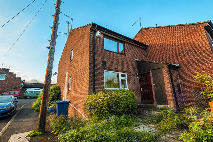 1 Bedroom Flat To Rent In Chester Mews, Millfield, SR4
