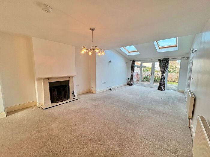 3 Bedroom Property To Rent In Elberton Road, Bristol, BS9
