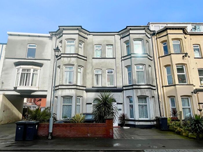 1 Bedroom Flat To Rent In - Victoria Street, Southport, Merseyside., PR9