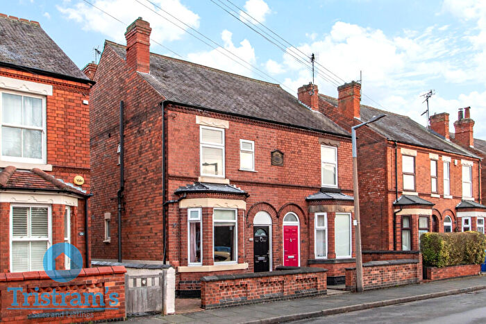 4 Bedroom Semi Detached House To Rent In Myrtle Avenue, Long Eaton, NG10