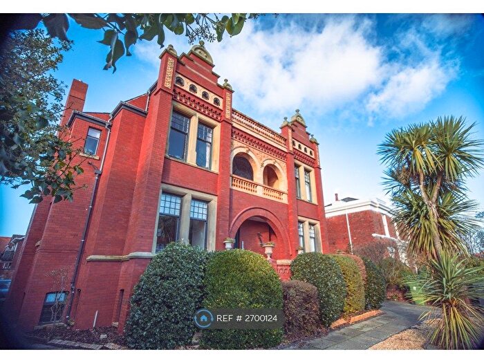 2 Bedroom Flat To Rent In Lord Street West, Southport, PR8