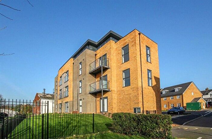 2 Bedroom Flat To Rent In Albion Court, Ebberns Road, Hemel Hempstead, HP3