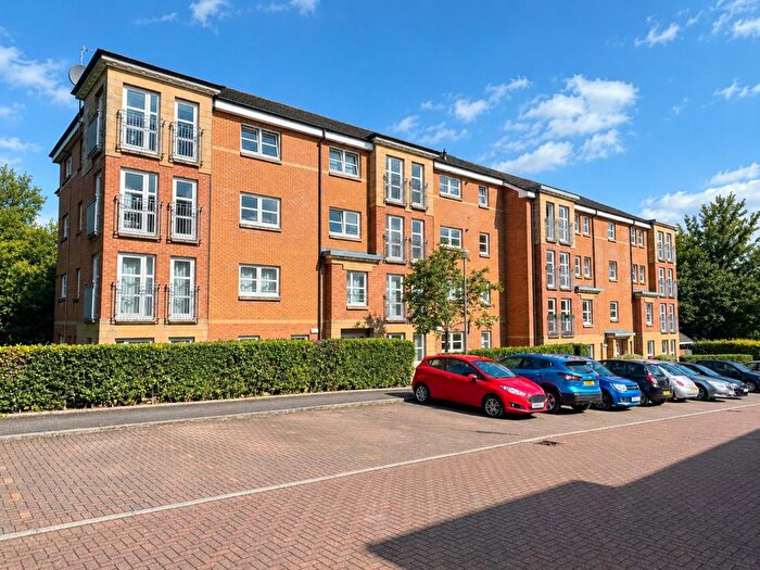 2 Bedroom Flat To Rent In St. Helens Gardens, Glasgow, G41