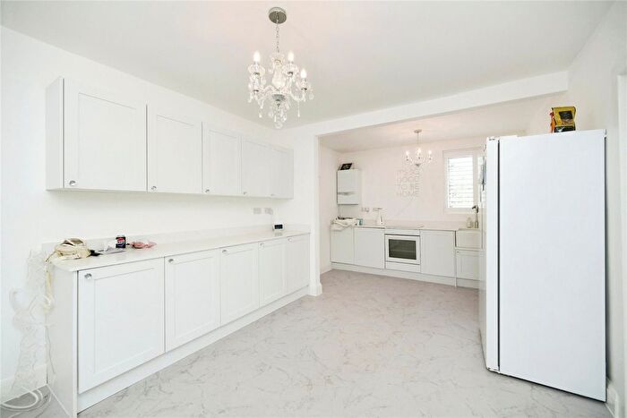 2 Bedroom Bungalow For Sale In Malines Avenue, Peacehaven, East Sussex, BN10