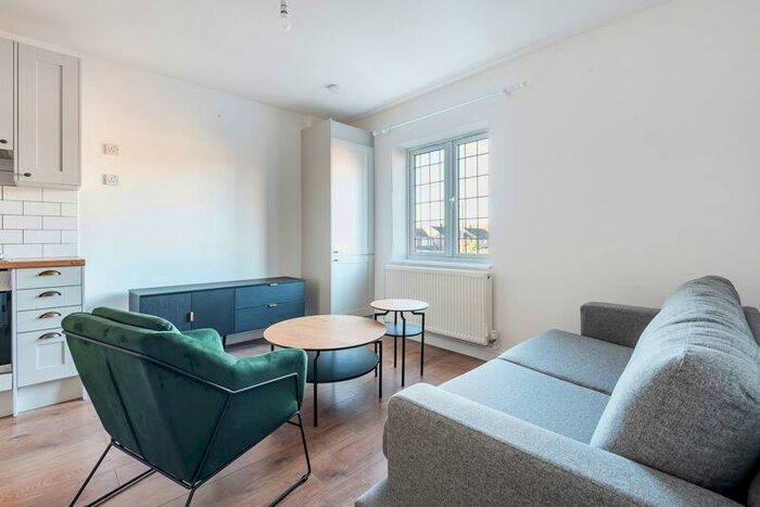 1 Bedroom Apartment To Rent In Edison Grove, London, SE18