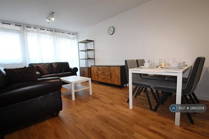2 Bedroom Flat To Rent In Withy House, London, E1