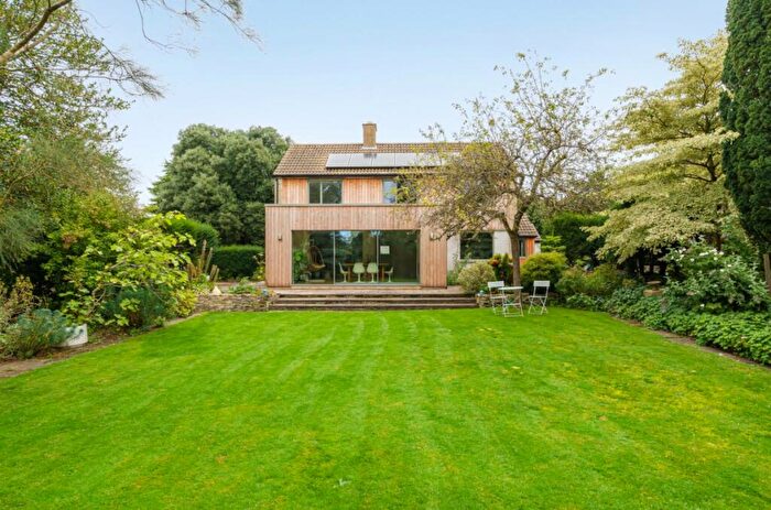 4 Bedroom Detached House To Rent In Edge Road Stroud, GL6