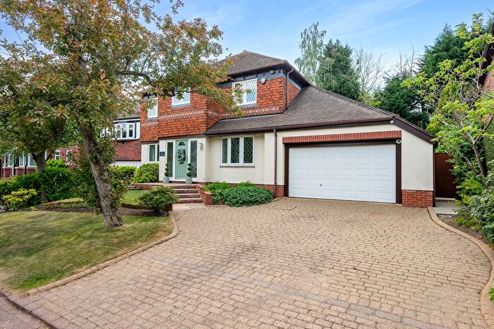 4 Bedroom Detached House For Sale In Kingston Hill, Cheadle, SK8