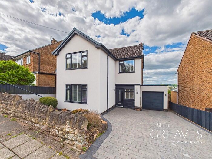 3 Bedroom Detached House For Sale In Walsingham Road, Woodthorpe, Nottingham, NG5
