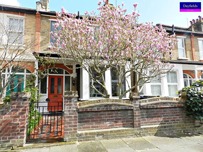 4 Bedroom Terraced House For Sale In Cecil Avenue, Enfield, EN1