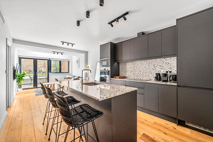 1 Bedroom Apartment To Rent In Coleherne Road, Chelsea, SW10