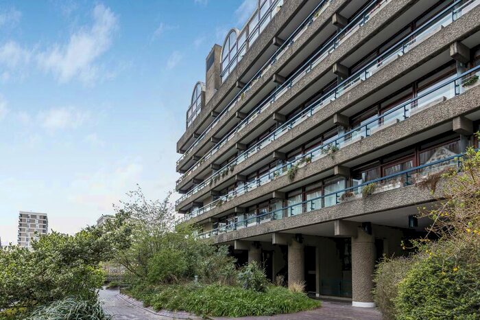 Studio To Rent In Breton House, Barbican, London, EC2Y