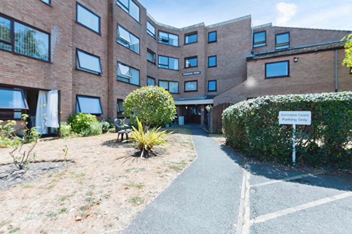 2 Bedroom Retirement Property For Sale In Seldown Road, Poole, BH15