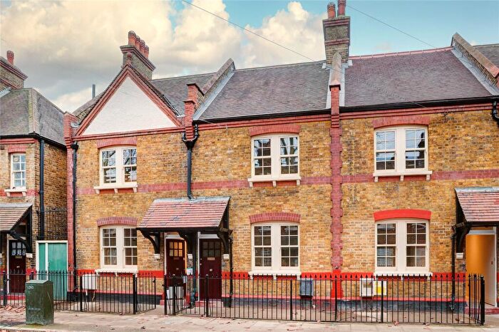 3 Bedroom Terraced House To Rent In Merrow Street, London, SE17