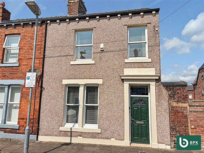 3 Bedroom End Terrace House For Sale In Newcastle Street, Carlisle, Cumbria, CA2