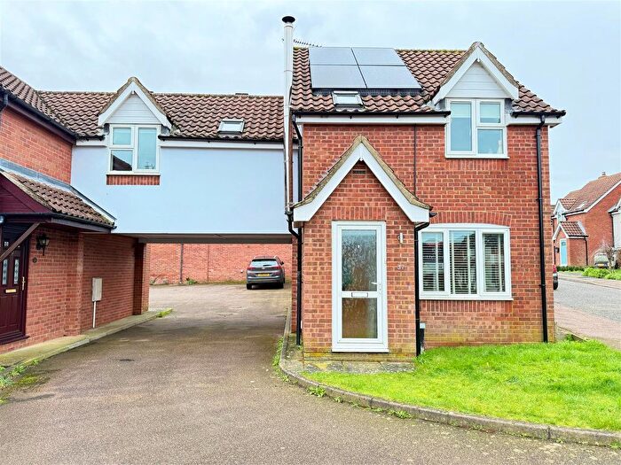 3 Bedroom Semi Detached House For Sale In Noyes Avenue, Laxfield, Woodbridge, IP13